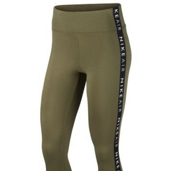 nike air beige leggings